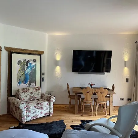 Hideaway Eggerfeld Chalet *